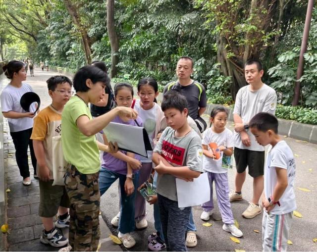 “生态探秘·自然解码”定向越野活动在越秀公园举行