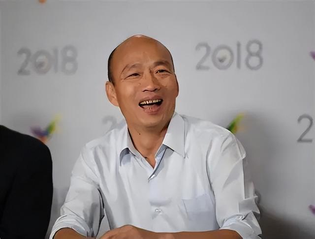 郑丽文再表态，做什么都愿意，请求访问大陆，打朱立伦措手不及