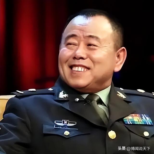 4个老婆，全家移民，享受正师级待遇	，潘长江身上哪个标签是真的