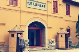 走出了两位元帅、四个国家军队的总司令，厉害了云南陆军讲武堂！图片