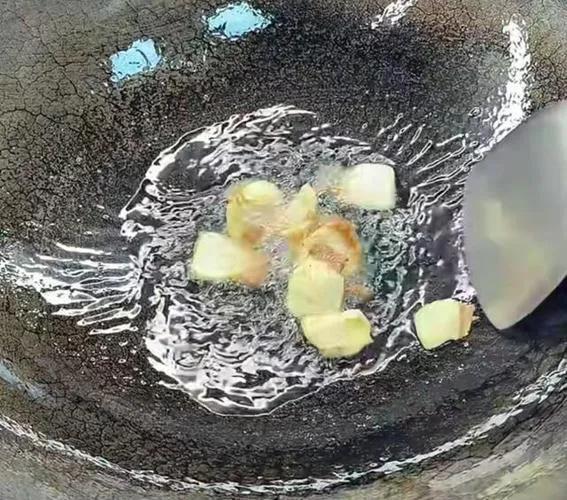 立秋过后，要使劲吃这菜，一排毒、二助眠、三清肝护眼，清新脆嫩
