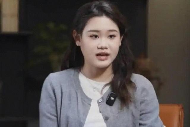 官宣退役不足1月，张家齐接受专访，句句不提却字字都提全红婵