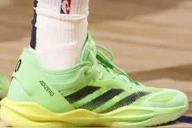 每日NBA球星上脚球鞋【10月24日】图片