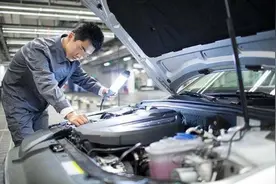 17年，36岁男子查出牙周炎，1年后恶化为口腔癌，他没注意这1件事图片