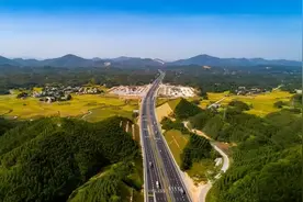 扎心！广西这条高速涨价了，大家经常走图片