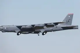 为什么美国对中东地区只是轰炸图片