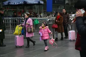 放假通知！浙江省中小学寒假时间出炉，学生看后“苦不堪言”图片