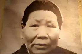 1941年，山东哑妇用乳汁救活小八路，建国后成厅级干部如何报恩？图片