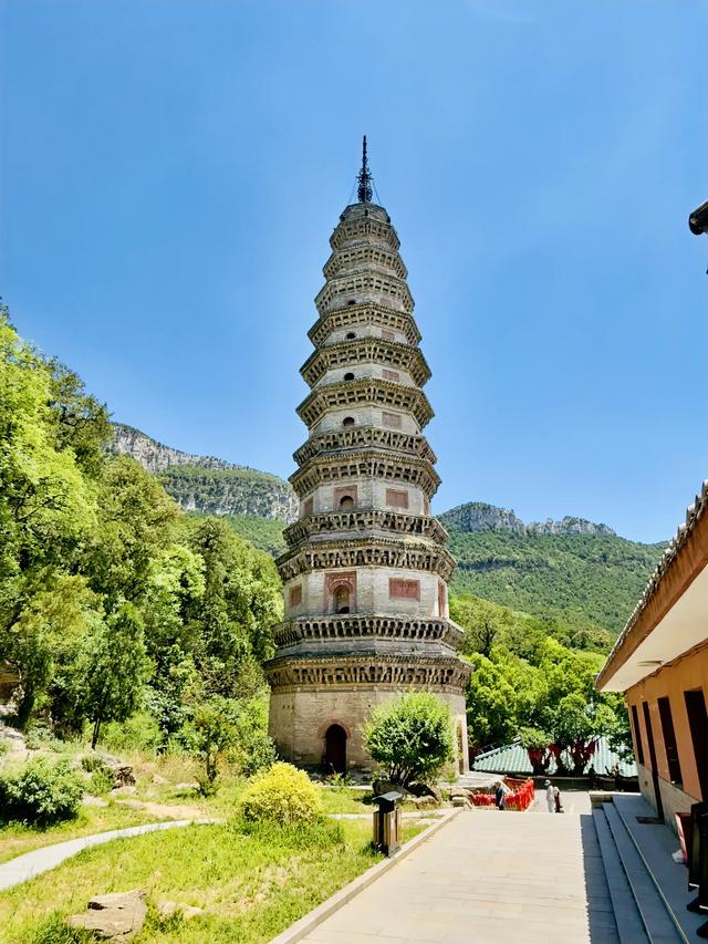 好寺灵岩(济南长清区灵岩寺)