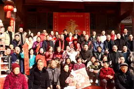 中国最长寿在世老人：邱柴氏，去年3月刚过123岁生日图片