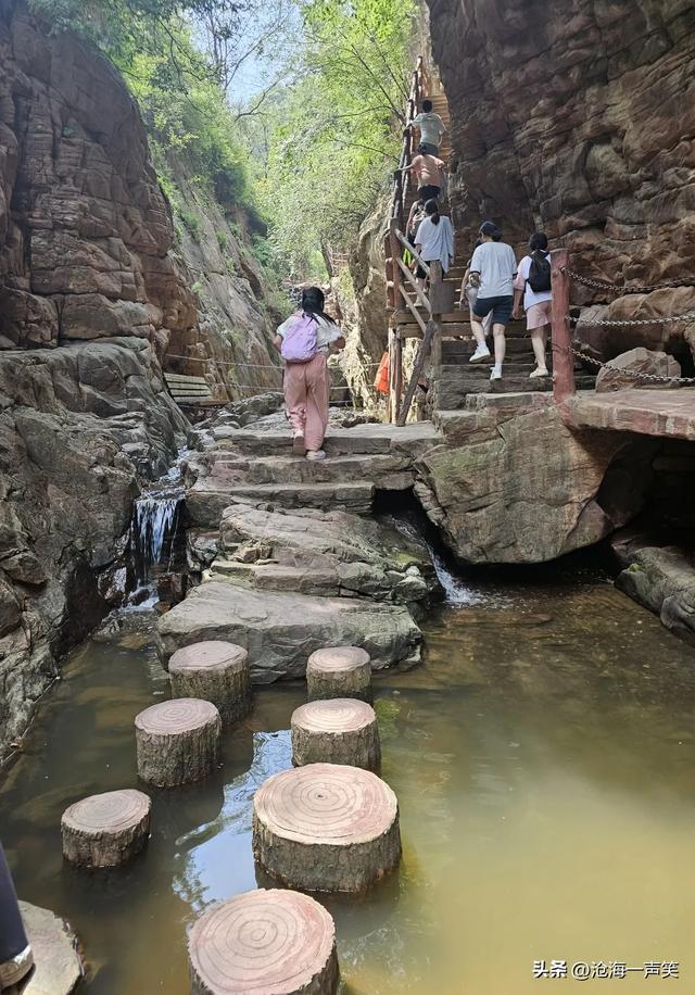 伏羲山大峡谷，孩子们的乐园，游客避暑的圣地，乘凉的天堂