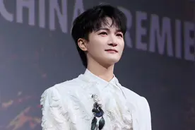 出道被骂，却可以从春晚唱到了联合国，32岁的周深凭什么?图片