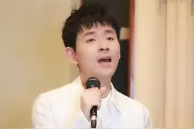 东方甄选中灿：好像我，从不曾，离开过你的身旁！图片