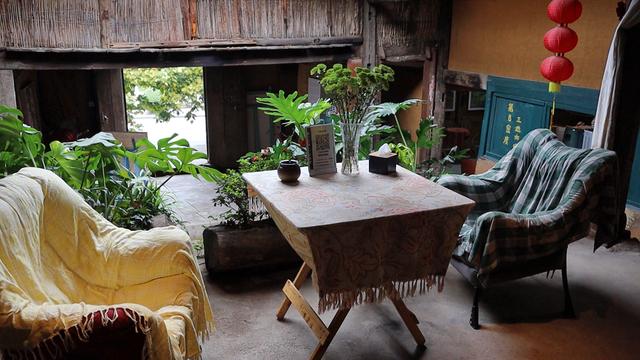 西昌张氏豪宅，第一户用发电机，洪水期间救了整个村寨