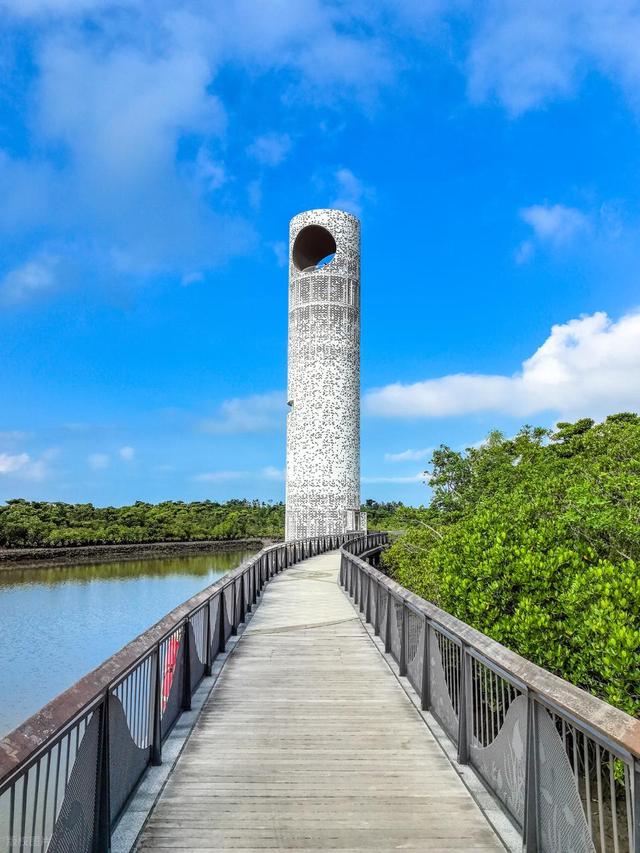 海口旅游，推荐海口10个必打卡的景点，治愈系的海滨城市，超好玩