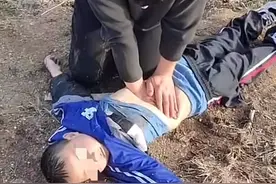 泪目！山东临沂李先进勇救落水男童后续：邻居曝内情难怪小女孩哭图片