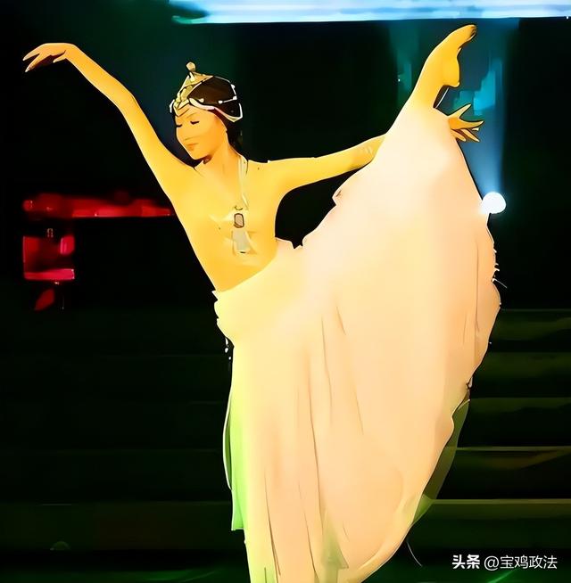 国安“点名”75岁张艺谋，释放三个强烈信号，巩俐的话真没说错