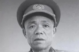 一生从无败绩，传奇开国将军图片