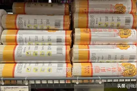 买挂面，遇到“这3种”不建议买，价格贵还没啥营养，很多人不知图片