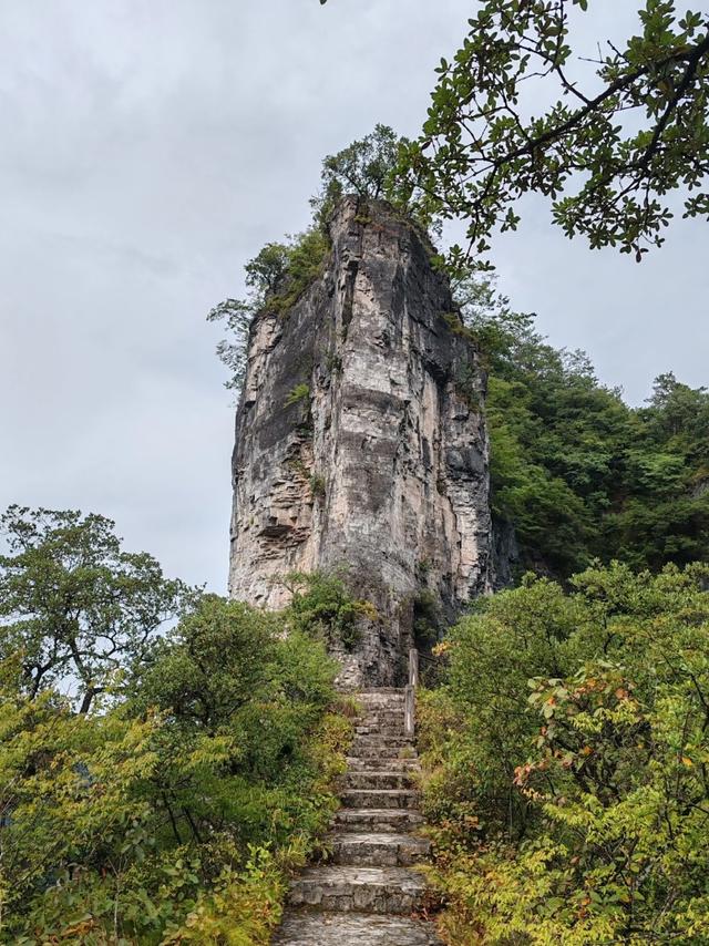 世界上只有贵州才有的独一无二的十四大奇景