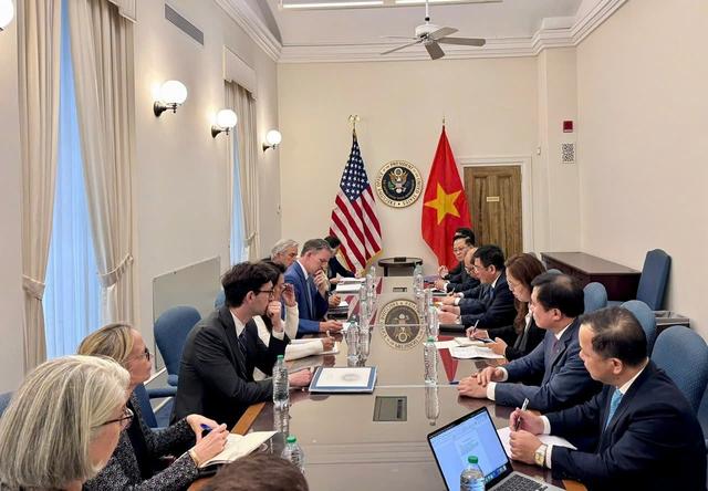 博主：特朗普关税牌打光扛不住了