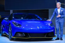 首搭比亚迪云辇-M技术 腾势Z概念跑车亮相上海车展图片