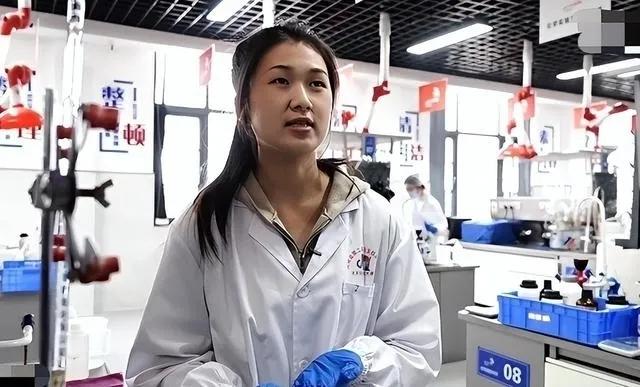 中国现代十大传奇人物