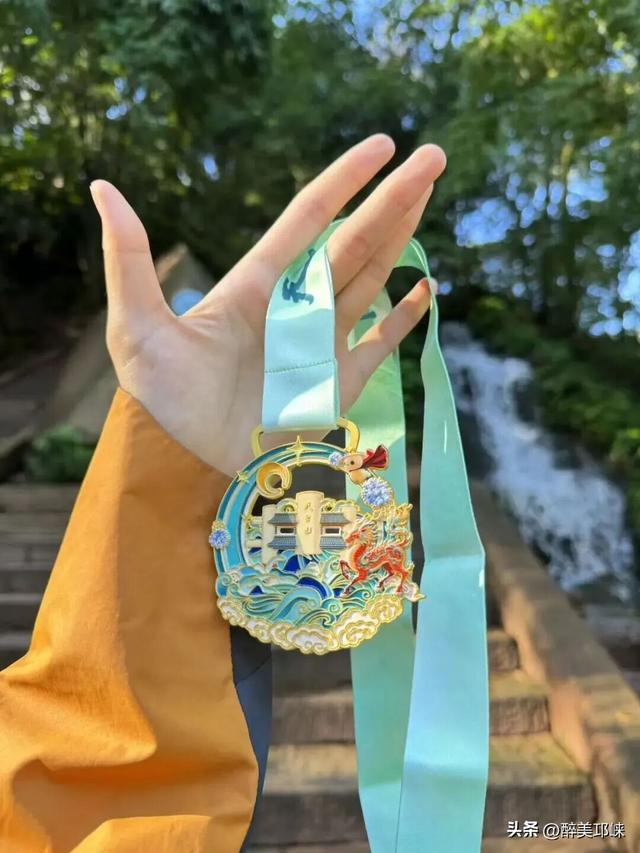 321出发！约上搭子，去天台山徒步啦～