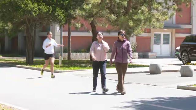 每天走多少步不伤膝？专家给出黄金步数！ 第2张