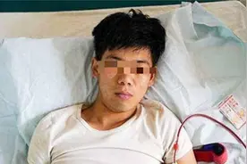 13年前，17岁高中生不惜割肾买苹果手机，如今只能在床上度过余生图片