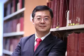 秦天宝任武汉大学法学院院长图片