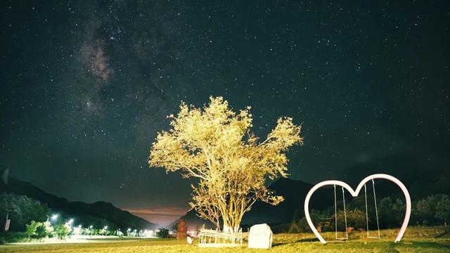年度压轴流星雨即将来临，来月坝追星！