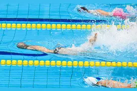 河北00后小伙，全国表彰！他曾三破世界纪录，被赞“中国飞鱼”…图片