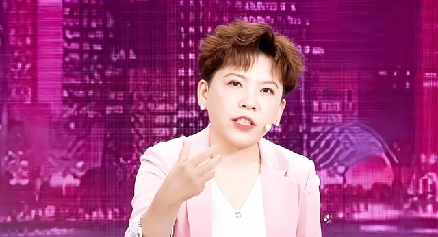 北京大满贯，孙颖莎为什么输给王曼昱，大魔王邓亚萍给出了答案