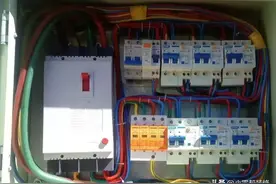 浪涌保护器什么样？还有这个按钮每月按一次，关键时刻能救命图片