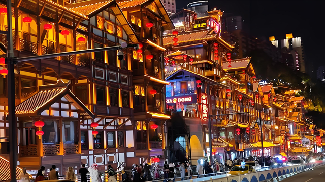 五一假期八大“坑人”景区出炉，每一个都名声在外，有你去过的吗