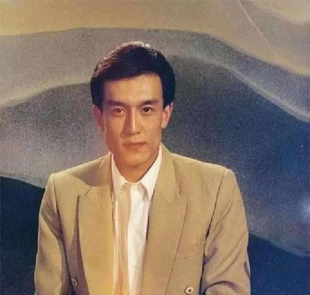 时隔多年李咏死因揭开，妻子哈文道破真相，怪不得选择葬身美国