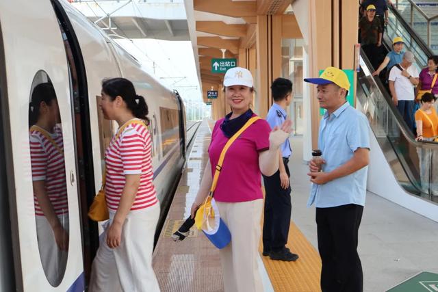 近600人共赴寻秋养生之旅,解锁徽派山水秘境!更多旅游产品欢迎关注!
