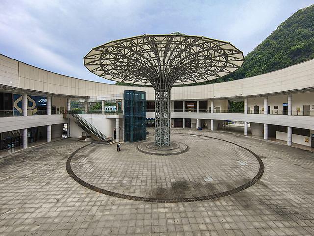 2025夏季西部行02 天空之桥观光服务区