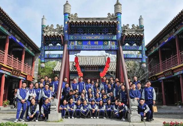 踏春游古城，研学好时光！一起来台儿庄古城探索文化盛宴！