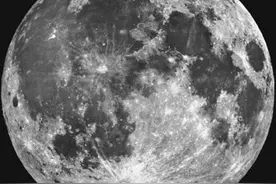 面积还不如亚洲大，月球10大冷知识，带你了解不一样的月球图片