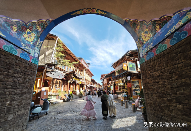 摄影掌握这5个框架构图法，手机也能拍出大片感