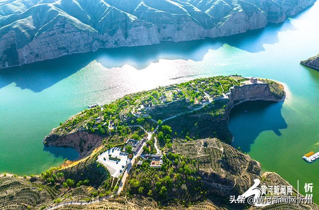 偏关普惠旅游文化发展有限公司荣获“忻州市文旅行业先进集体”称号