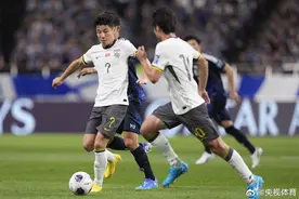 历史惨案！国足0比7不敌日本，创三大耻辱纪录，范志毅：想跳进黄浦江，国足真的太差了图片