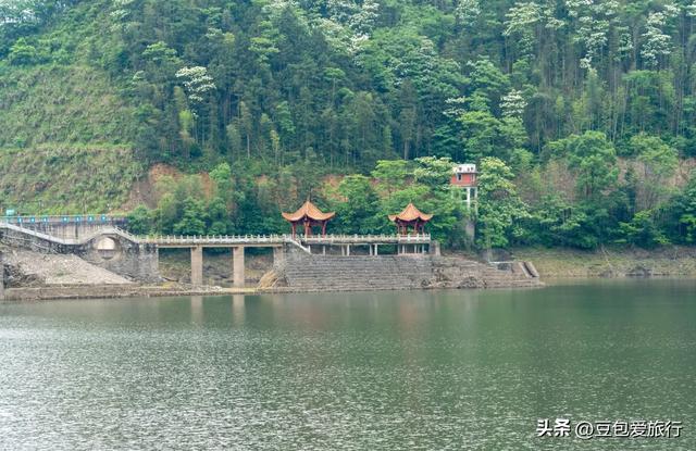 萍乡漫游指南：山水人文与舌尖盛宴