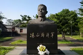 海南英雄不朽——冯白驹的故事图片