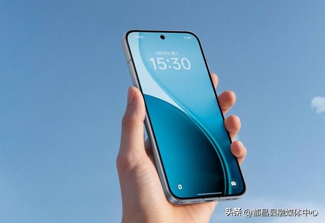 3000内公认“拍照好颜值高”的5款手机，8月重点考虑，拍照很清晰