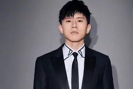 内地歌坛唱功最好的五大男歌手，孙楠第四周华健第二，刀郎第五！图片