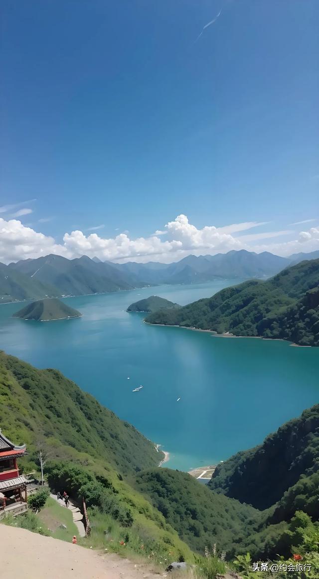 泸沽湖景区，省道设卡收费70元：是穷“疯”了，还是另有隐情？