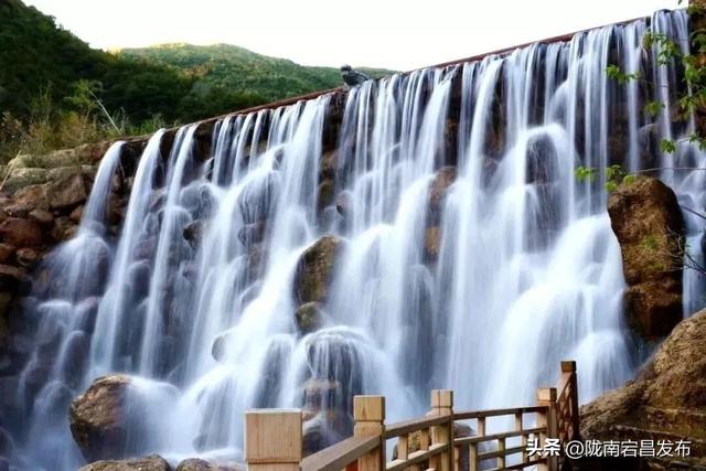 这么近 那么美 漫游官鹅赏山水 | “五一”畅游宕昌，揽尽山水诗意风华